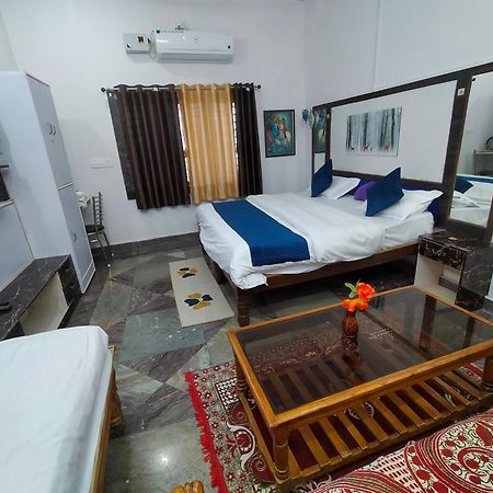 Eastern Gate Homestay 克久拉霍 外观 照片