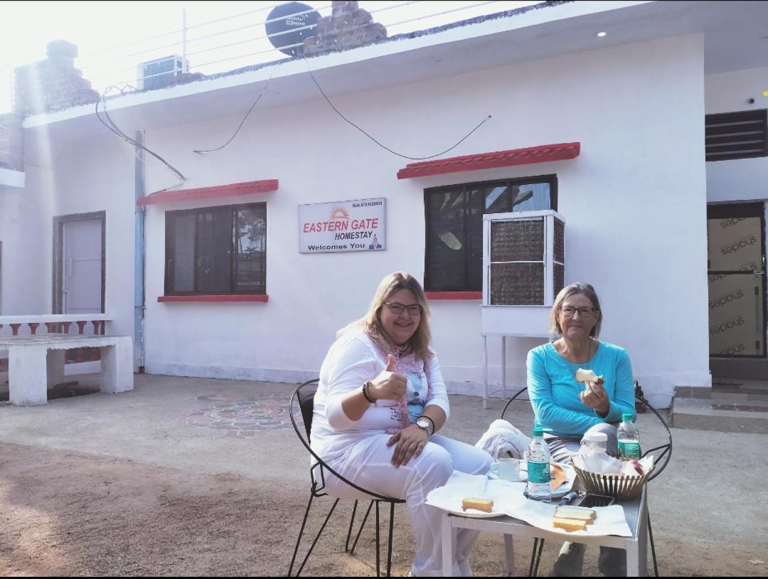Eastern Gate Homestay 克久拉霍 外观 照片