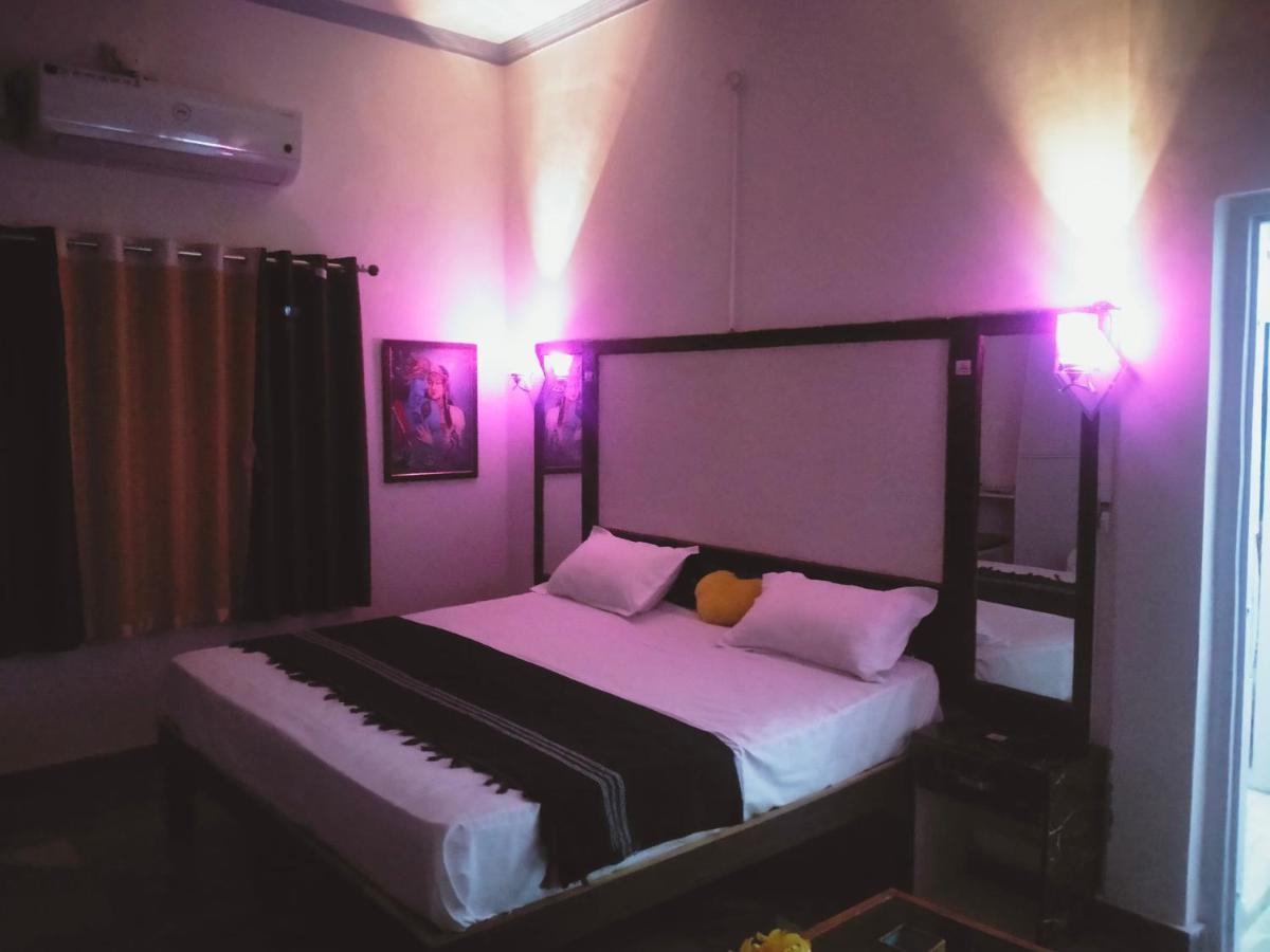 Eastern Gate Homestay 克久拉霍 外观 照片