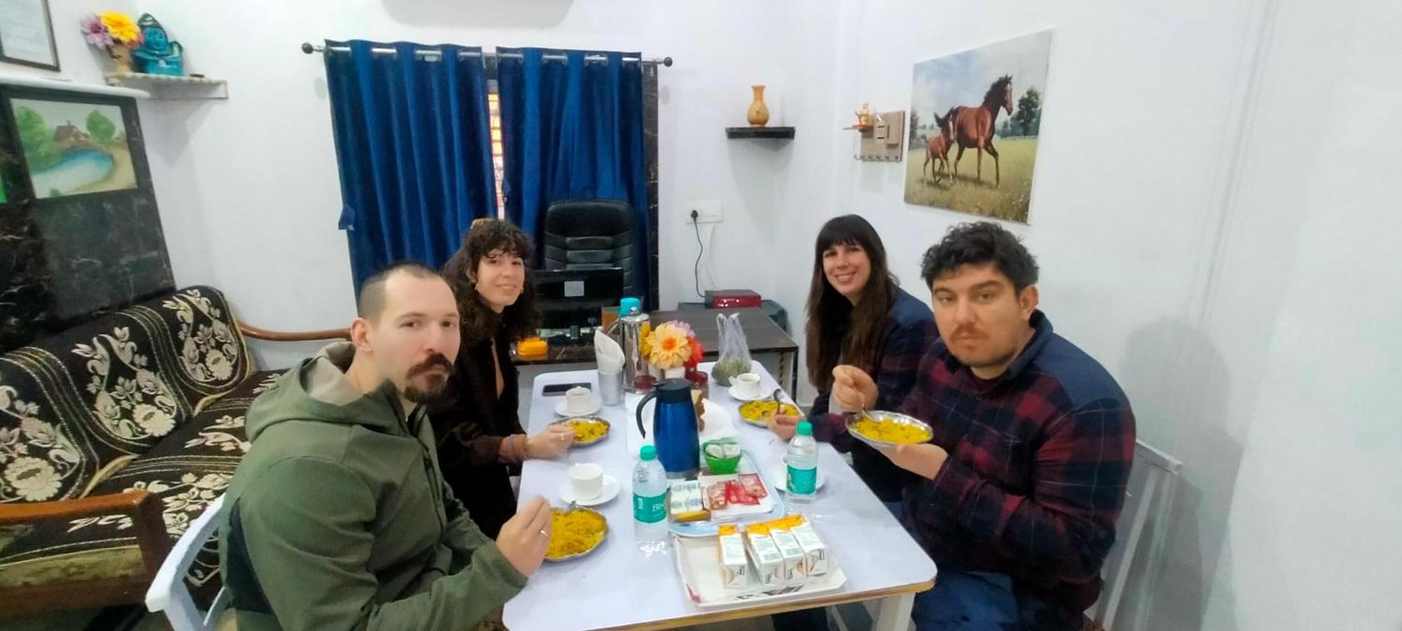 Eastern Gate Homestay 克久拉霍 外观 照片