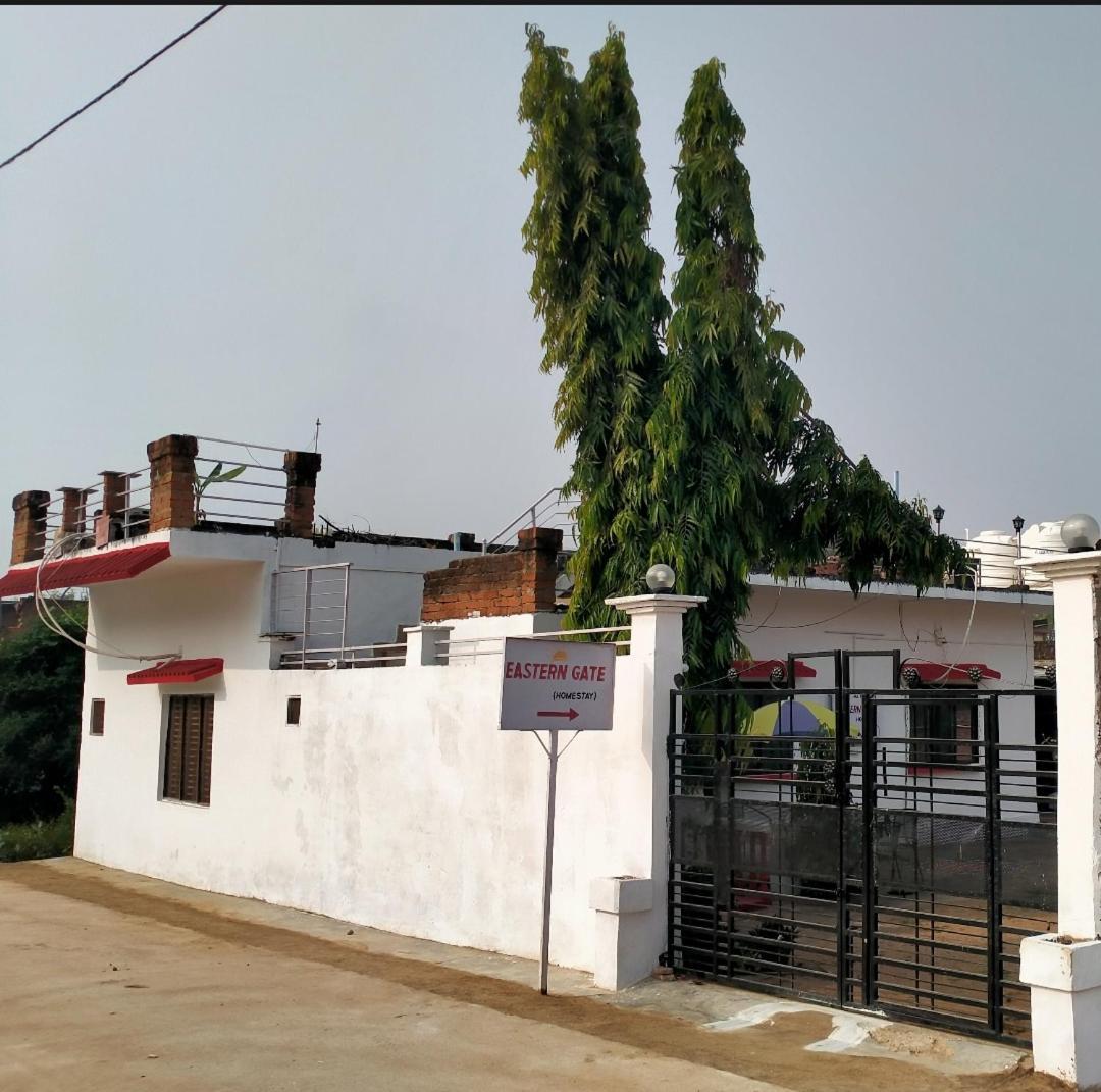 Eastern Gate Homestay 克久拉霍 外观 照片