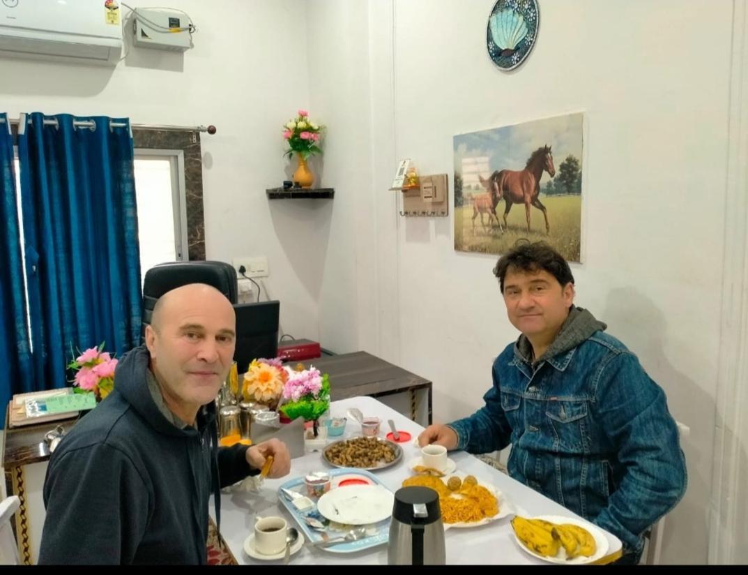 Eastern Gate Homestay 克久拉霍 外观 照片