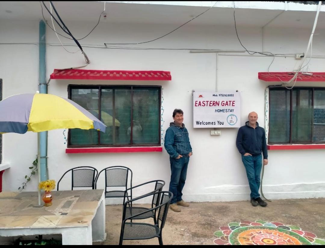 Eastern Gate Homestay 克久拉霍 外观 照片